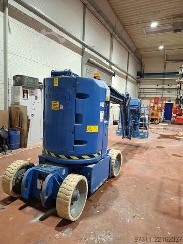 Piattaforma di lavoro telescopica articolata Genie Z-30/20N RJ