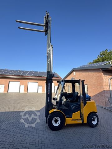 Jungheinrich รถฟอร์คลิฟท์ 4 ล้อ 5 ดาว Jungheinrich 5 Sterne überholt TFG 540s  SP G+E 120-565 DZ