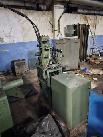 ศูนย์การกลึงแนวนอน Mitsui Seiki J6GA, J4GB,J6B,