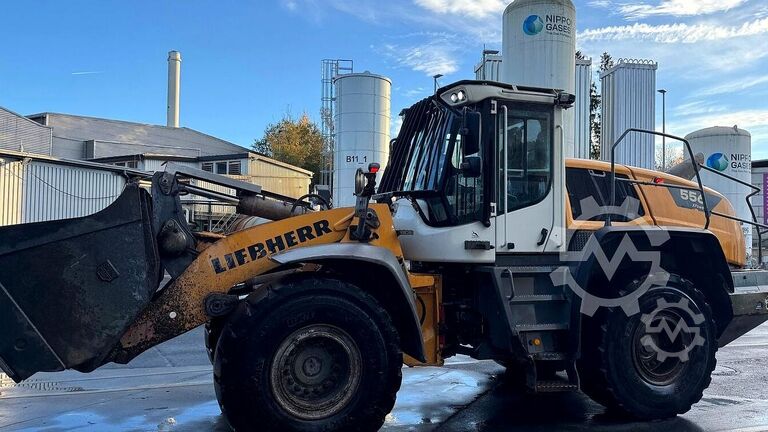 Liebherr รถตักล้อยาง XPower L556 G6.2-D Liebherr XPower L556 G6.2-D