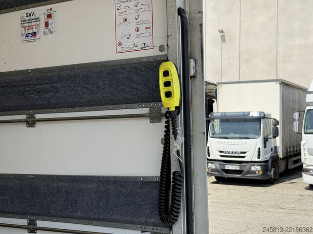 Skåpbil Iveco daily 35-160