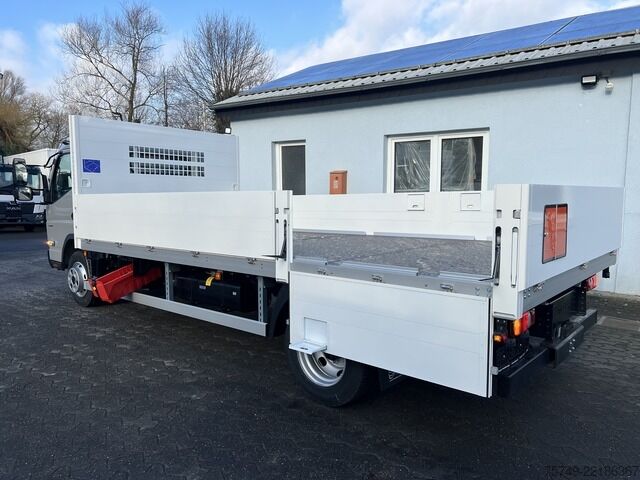 Pick-up skåpbil Fuso Canter 7C18 Gastransport ADR Gefahrgut Pritsche