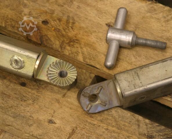 Sistema de fixação de tubos unbekannt für Durchmesser 90/105/125/160 mm