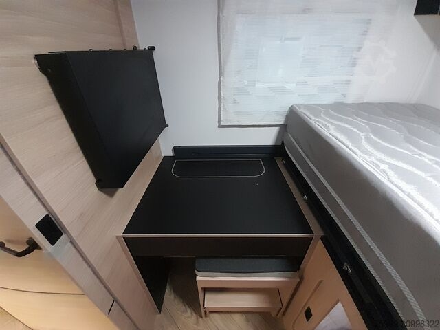 半集成式房车 CHAUSSON 724 ETAPE LINE