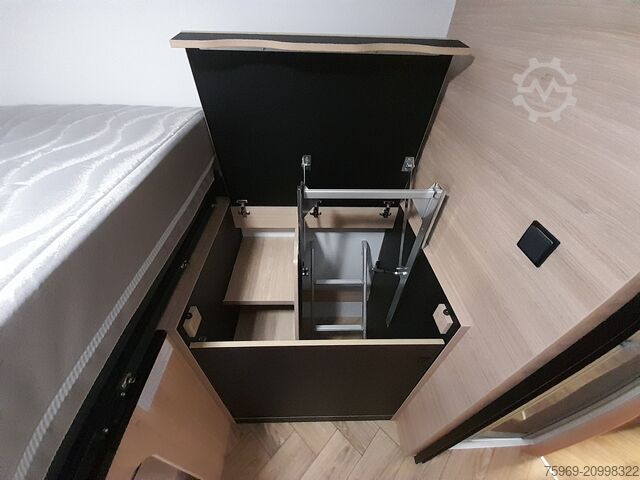 半集成式房车 CHAUSSON 724 ETAPE LINE