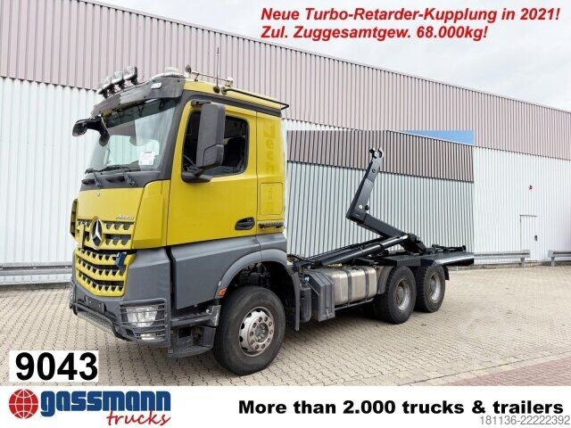 Camión portacontenedores de gancho Mercedes-Benz Arocs 3363 K 6x4, Grounder,