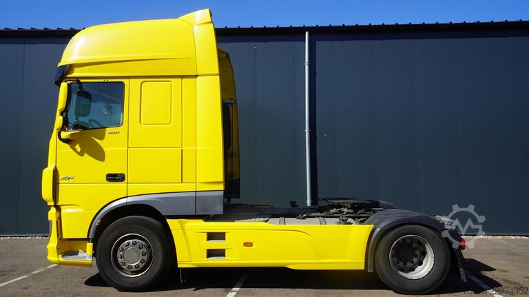SZM มาตรฐาน DAF XF 450 SSC tractor unit