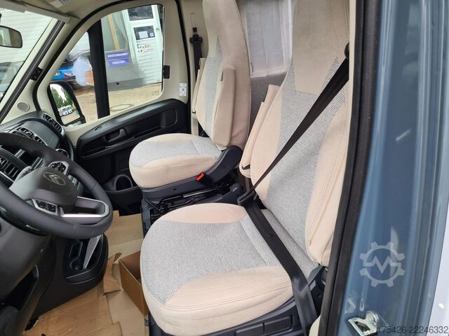Полуинтегрированный автодом CARADO V 347 *Safety-Paket m. ACC*pro+ Paket*