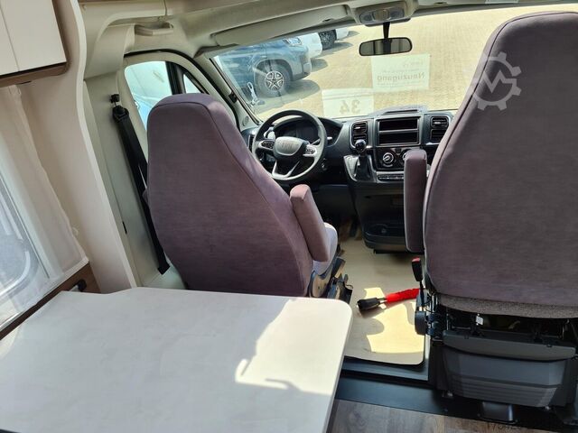 Полуинтегрированный автодом CARADO V 339 *Pro+ Paket*LTE-Paket*