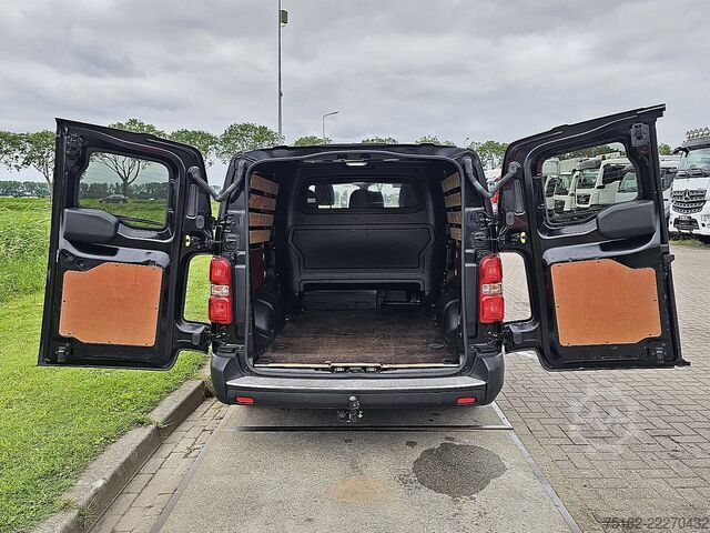 Stationbíll með háu þaki TOYOTA PRO-ACE ELECTRIC dub cabine wltp350km