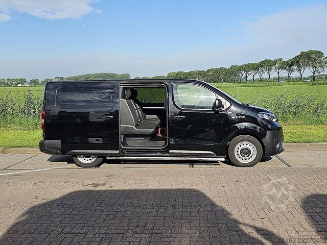Stationbíll með háu þaki TOYOTA PRO-ACE ELECTRIC dub cabine wltp350km