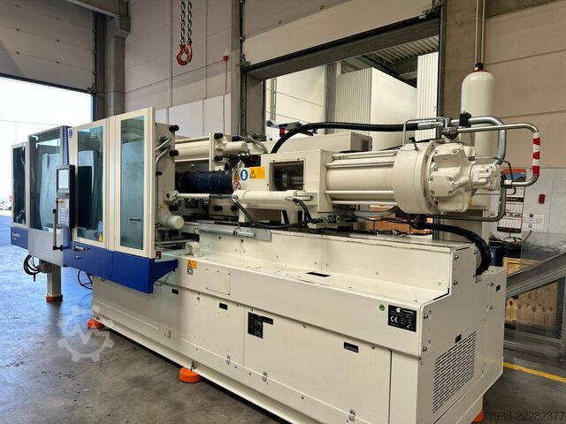Formsprutningsmaskin Krauss Maffei KM 300-2000 CX