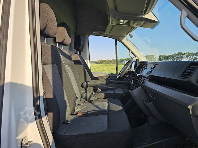 Комби с висок покрив VOLKSWAGEN CRAFTER 35 2.0 ac carplay EURO6