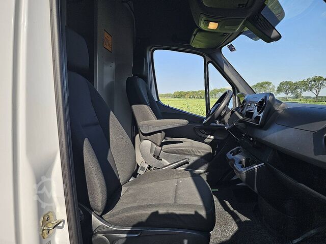 Bestelauto MERCEDES-BENZ SPRINTER 311 L3H2 Koerier Euro6!