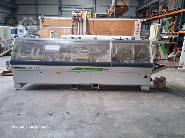 Kantenanleimmaschine Biesse Akkron 440