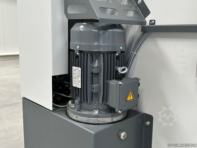 Вертикальные пресс-подборщики HSM V-Press 1160 HSM V-Press 1160 Plus