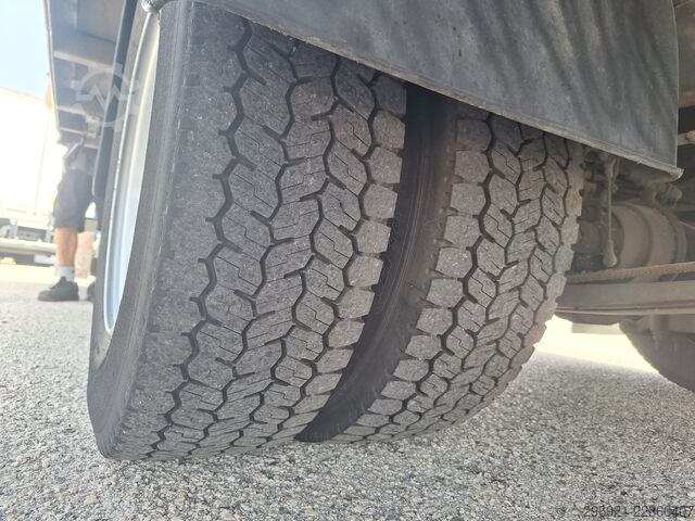 ФУРГОН ИЗ ФАНЕРЫ С ГИДРОБОРТОМ Iveco Eurocargo ML75E19P