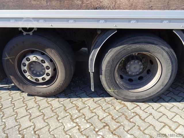 Hűtős teherautó MERCEDES-BENZ 2540 Antos*Durchladbar*Frigoblock*2x LBW*kpl Zug