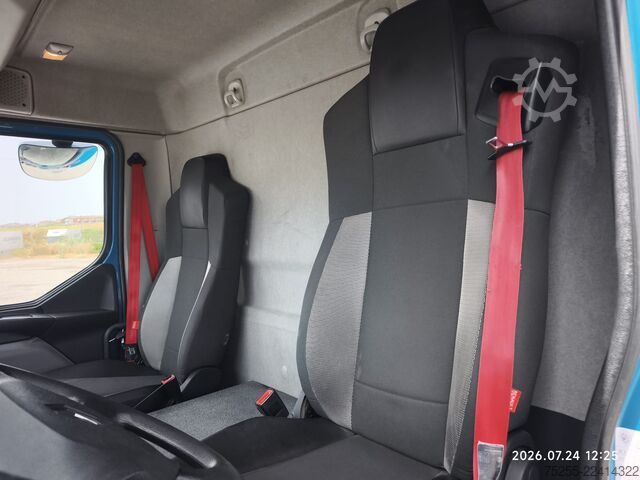 厢式货车 RENAULT 12.210 D EURO 6