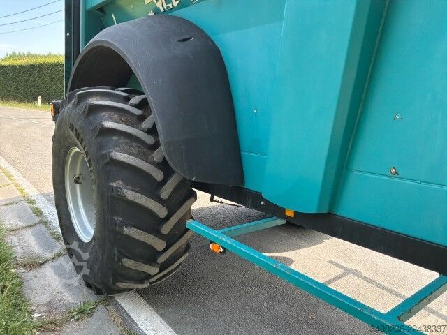 Distribuidor de fertilizantes Rolland Rollforce 5514