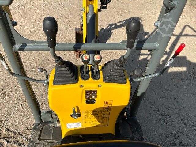 Mini-escavadora Wacker Neuson 803