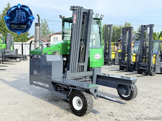 Carretilla retráctil de 4 vías Combilift C5000XL DIESEL TRIPLEX 5550 FREE-LIFT