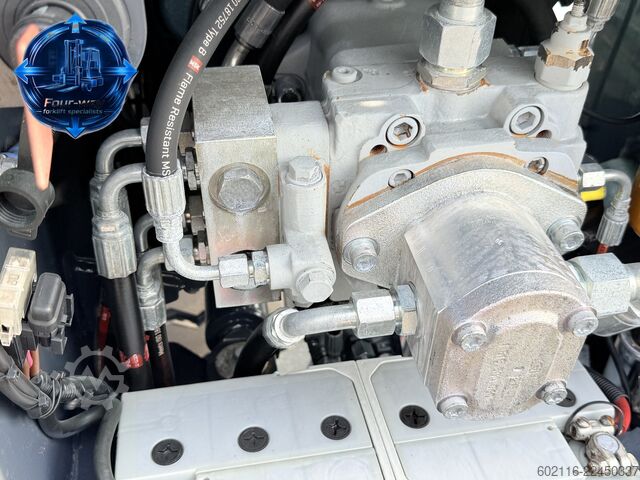 četruvirzienu iekrāvējs Combilift C5000XL DIESEL TRIPLEX 5550 FREE-LIFT