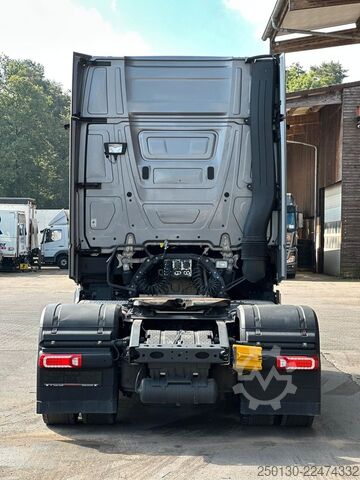Unit traktor standar MERCEDES-BENZ Actros 1851 GigaSpace 4x2 BL / MIRROR /RETARDER/