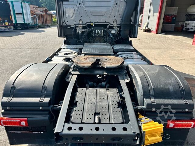 Unit traktor standar MERCEDES-BENZ Actros 1851 GigaSpace 4x2 BL / MIRROR /RETARDER/
