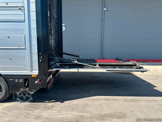 Trailer angkut kuda Finkl FINKL VTA24 3.Stock KombiLiner Liftachse Hubdach