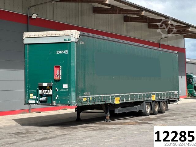 Trailer semi terbuka dengan terpal SCHMITZ CARGOBULL SCB*S3T MegaTrailer Curtainsider Edscha