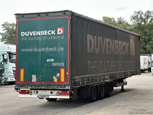 Trailer semi terbuka dengan terpal SCHMITZ CARGOBULL SCB*S3T MegaTrailer Curtainsider Edscha