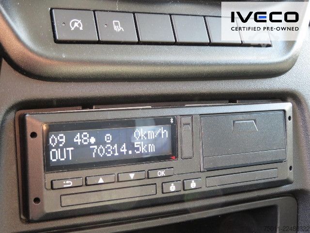 Furgoneta de caja alta IVECO Daily 35S16V AHK, Klima, PDC, RS 3520mm, L3H2