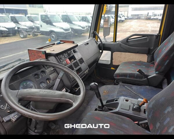 Xe tải chuyên dụng IVECO iveco 120E24N115 FURGONE CHIUSO CON SPONDA MONTACARICHI