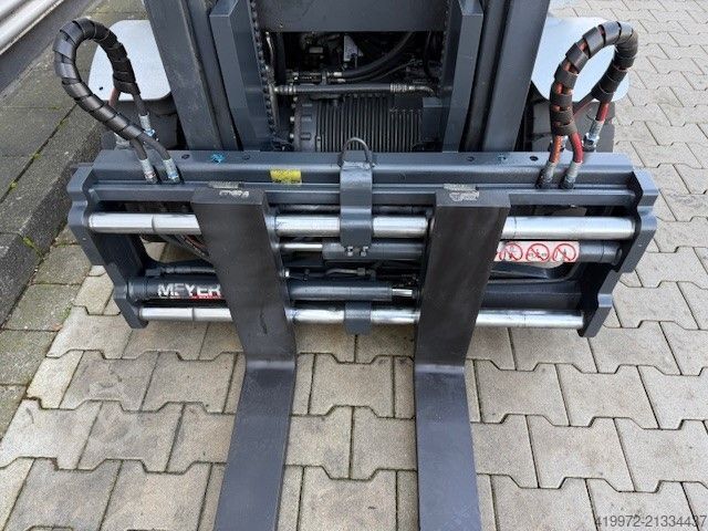 Elektrisk 4 -hjulig gaffeltruck Still RX60-25