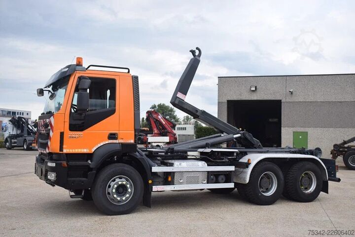 钩臂系统 Iveco Trakker 360