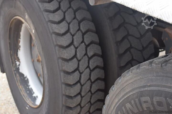钩臂系统 Iveco Trakker 360