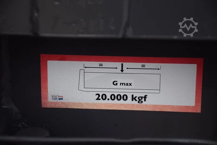 钩臂系统 Iveco Trakker 360