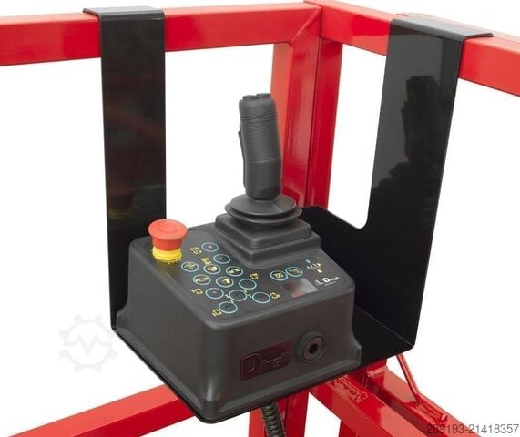 Ножничные рабочие платформы Magni DS1823RT 18m Diesel Neugerät