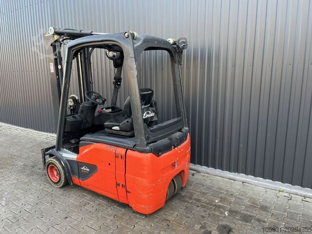 รถยกไฟฟ้า 3 ล้อ Linde E18-02