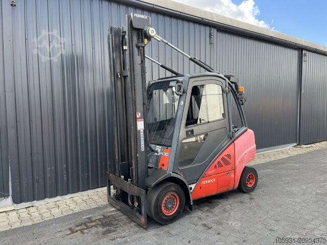 Chariot élévateur à fourche diesel Linde H30D-01