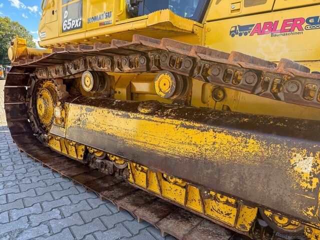 Planierraupe Komatsu D65PXI-18 mit Heckaufreißer GPS