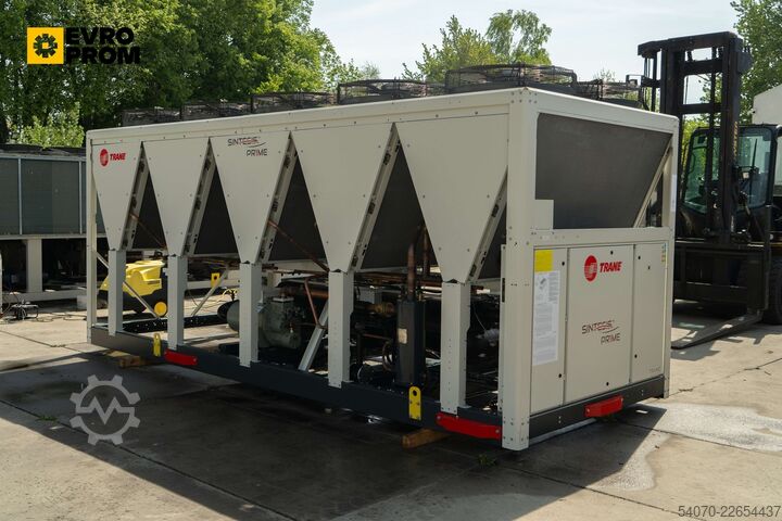 Chiller New Industrial Chiller Trane - 381 KW | With warranty