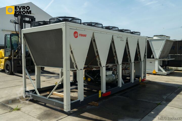 Chiller New Industrial Chiller Trane - 381 KW | With warranty