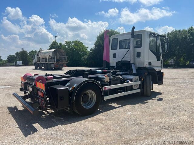 Камион с кука за контейнери IVECO IVECO EUROCARGO 160E25 SCARRABILE