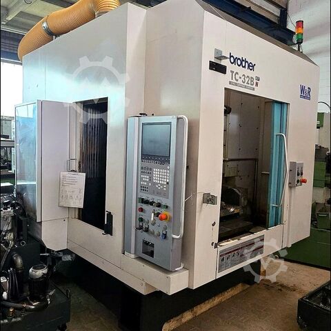 Centre d'usinage vertical BROTHER TC-32 BM QT