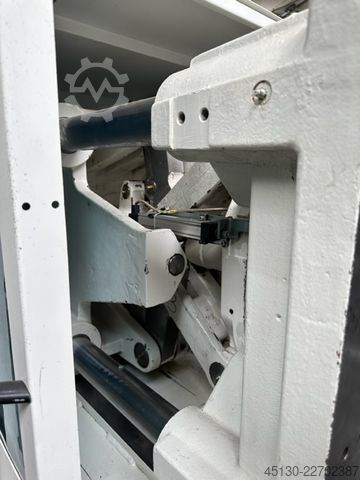 Stroj za injekcijsko prešanje Battenfeld TM 100/525
