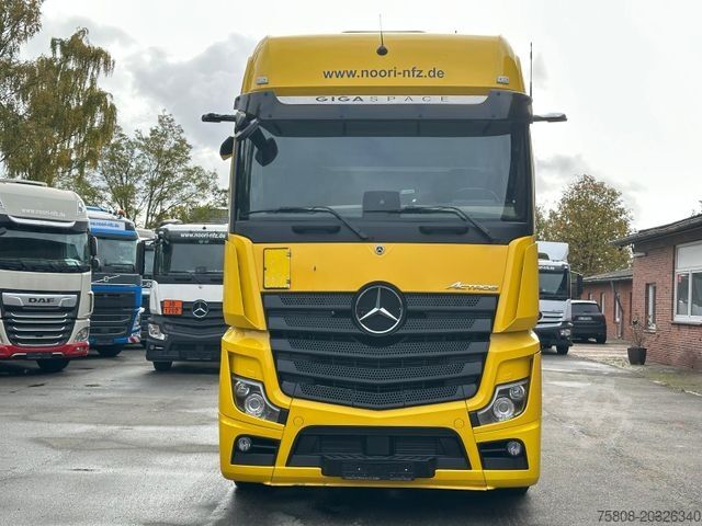 หัวลากมาตรฐาน MERCEDES-BENZ Actros 1851 GigaSpace 2Tanks Retarder