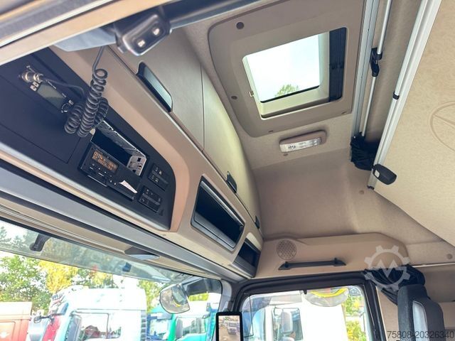 หัวลากมาตรฐาน MERCEDES-BENZ Actros 1851 GigaSpace 2Tanks Retarder