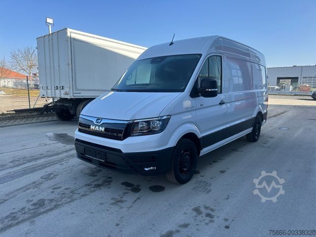 Furgone a tetto alto MAN 3.180 TGE 4x4 Neuwagen t 3.500 kg